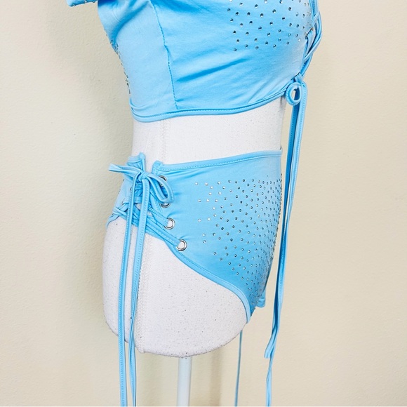 Baby Blue Rhinestone Cut Out Lace Up Long Sleeve Crop Top & Bottoms Rave Set - Picture 5 of 12